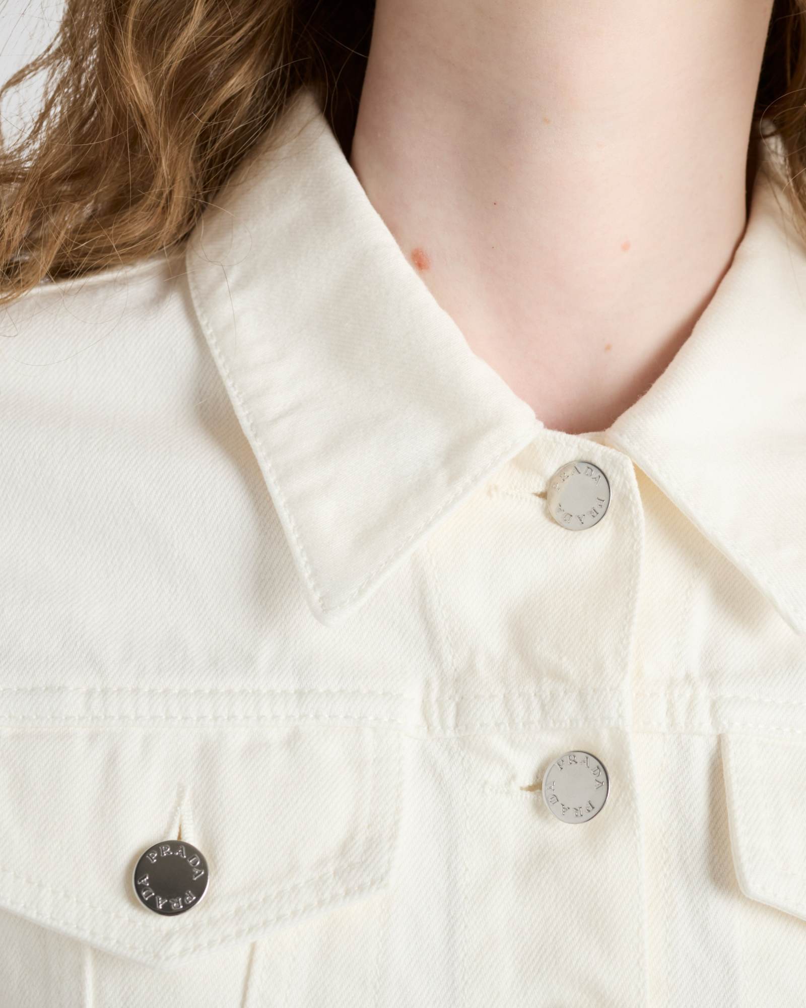 Prada Womens White Branded-patch Cropped Denim Jacket In White