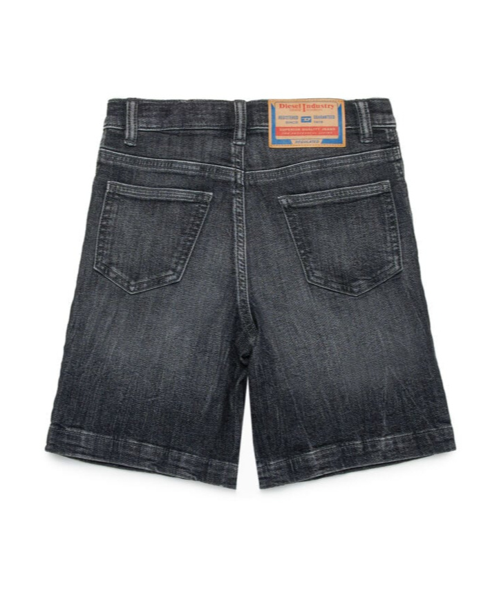 Diesel D-macs-sh-j Jjj Shorts In Black