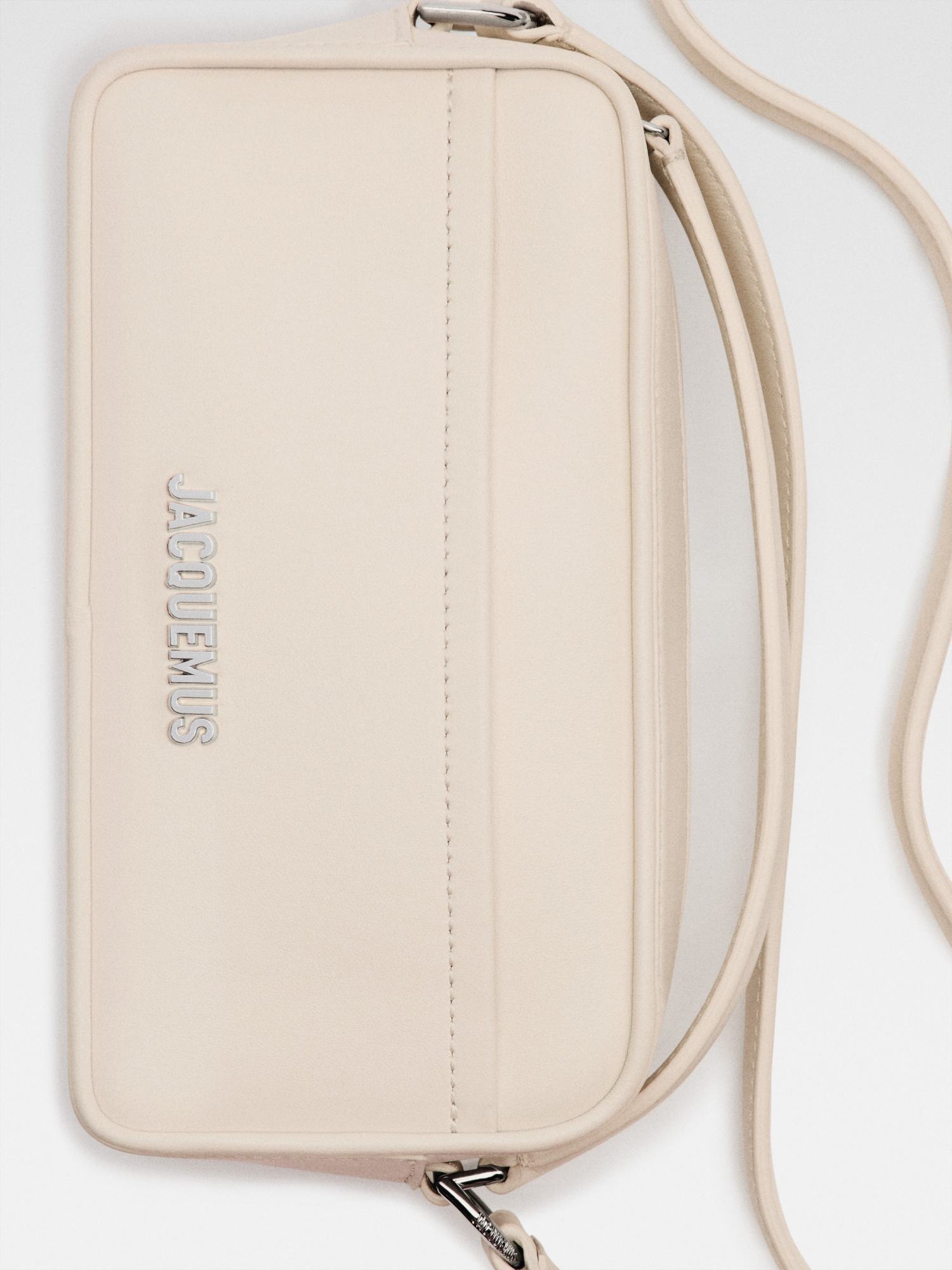 Jacquemus Zippered Crossbody Bag In Nude