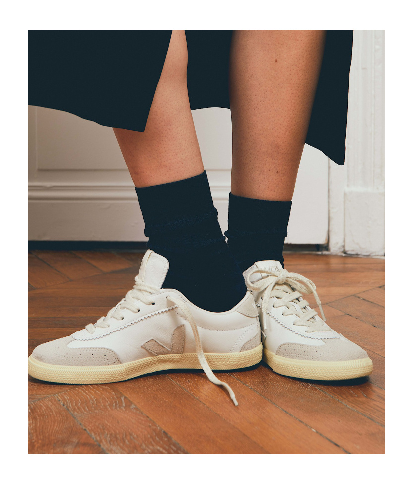 Veja Volley O.t. Low-top Sneakers In Multi