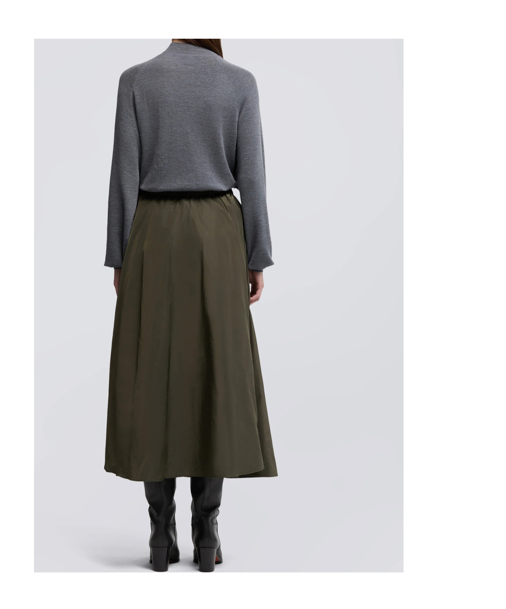 Aspesi Flared Midi Skirt With Flattering Silhouette In Green