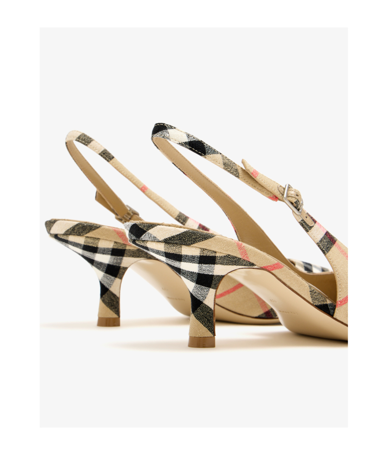 Burberry Women Dame Decollete With Check Motif In Multi