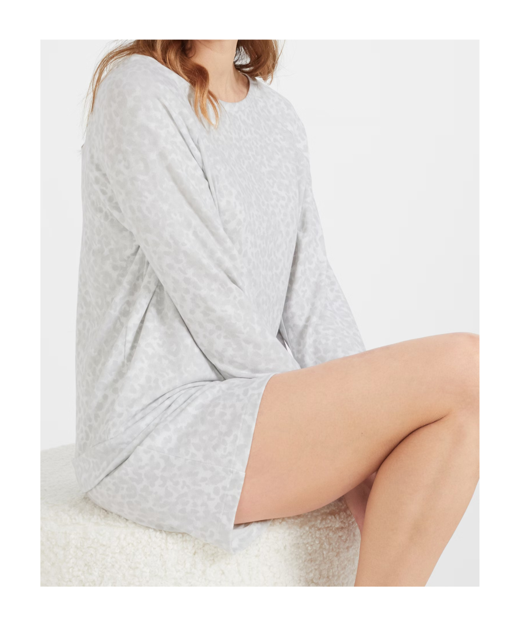 Juvia Round Neck Long Sleeve Pajamas In Gray