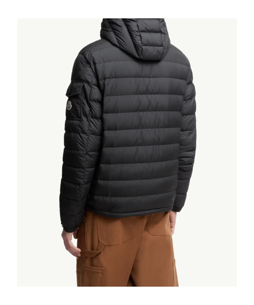 Moncler Doudoune Courte À Capuche Galion In Black