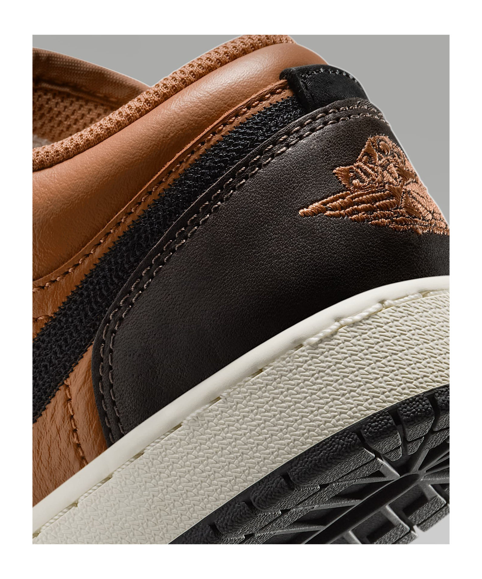 Nike Air Jordan 1 Low Se In Linen/baroque Brown/vintage Coral/black