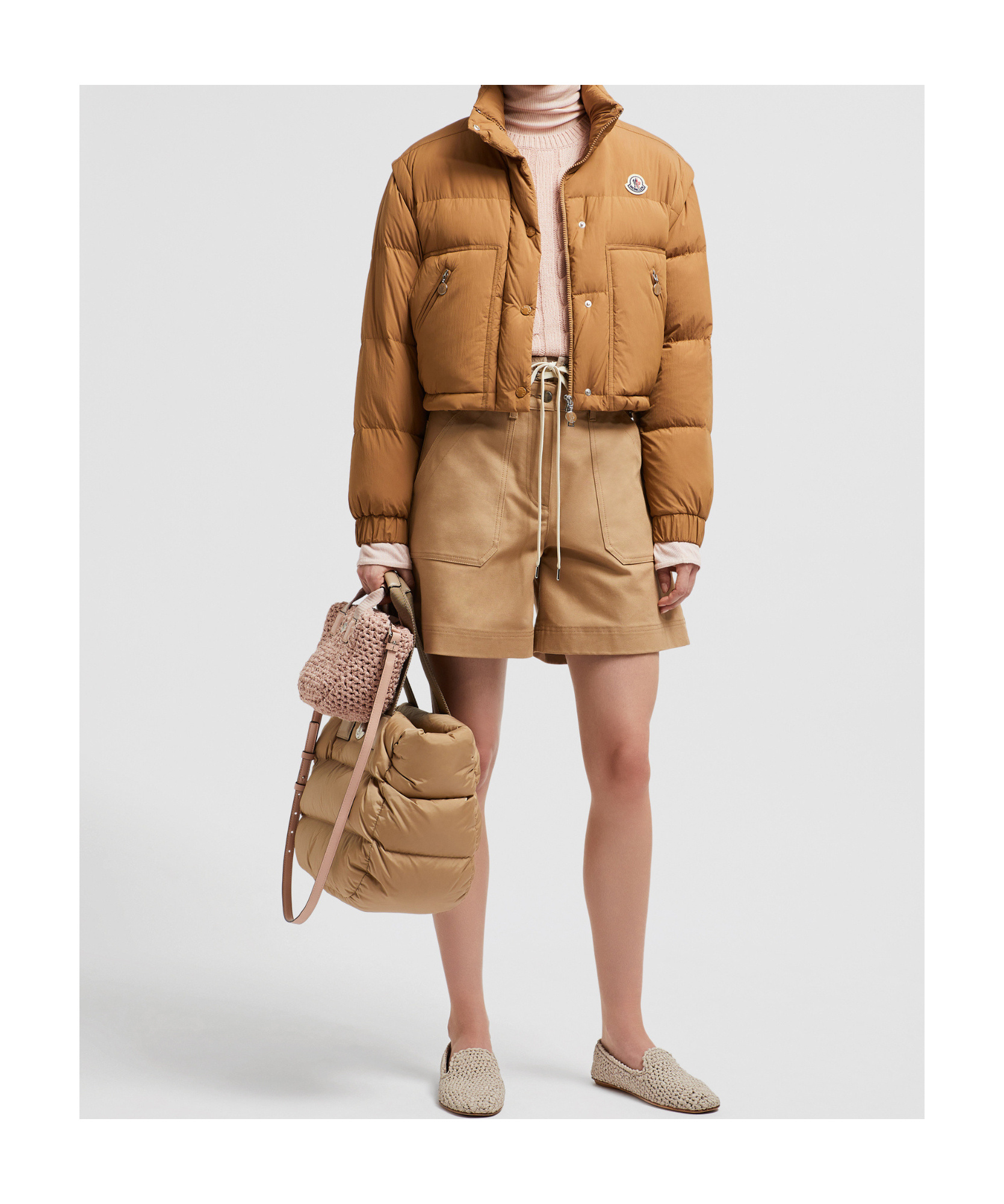 Moncler Bermuda En Gabardine De Coton In Brown
