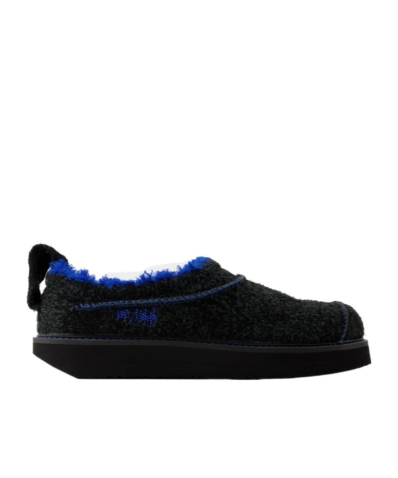 Ader Error Round-head Casual Shoes In Black