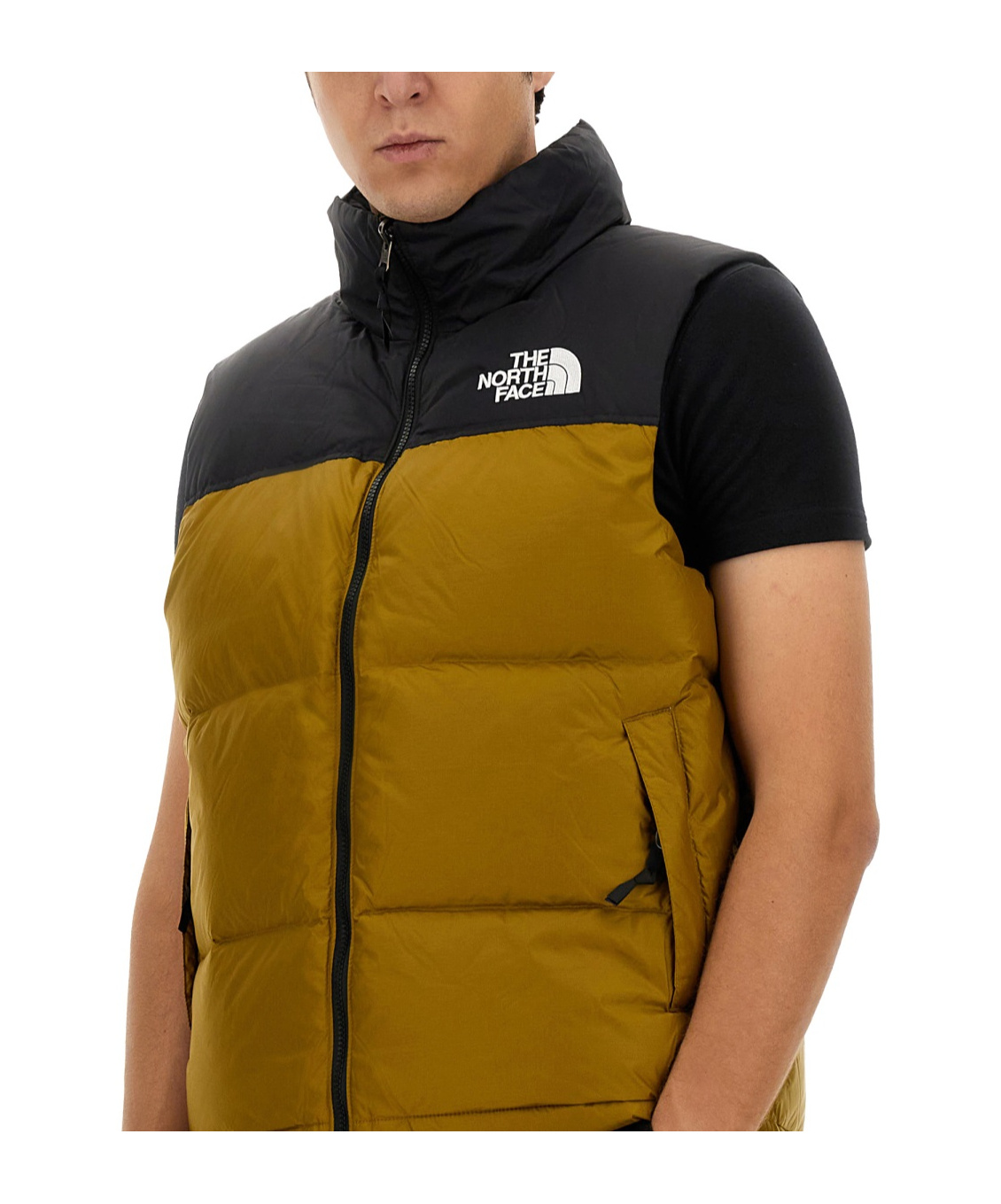 THE NORTH FACE THE NORTH FACE 1996 RETRO NUPTSE PUFFER VEST