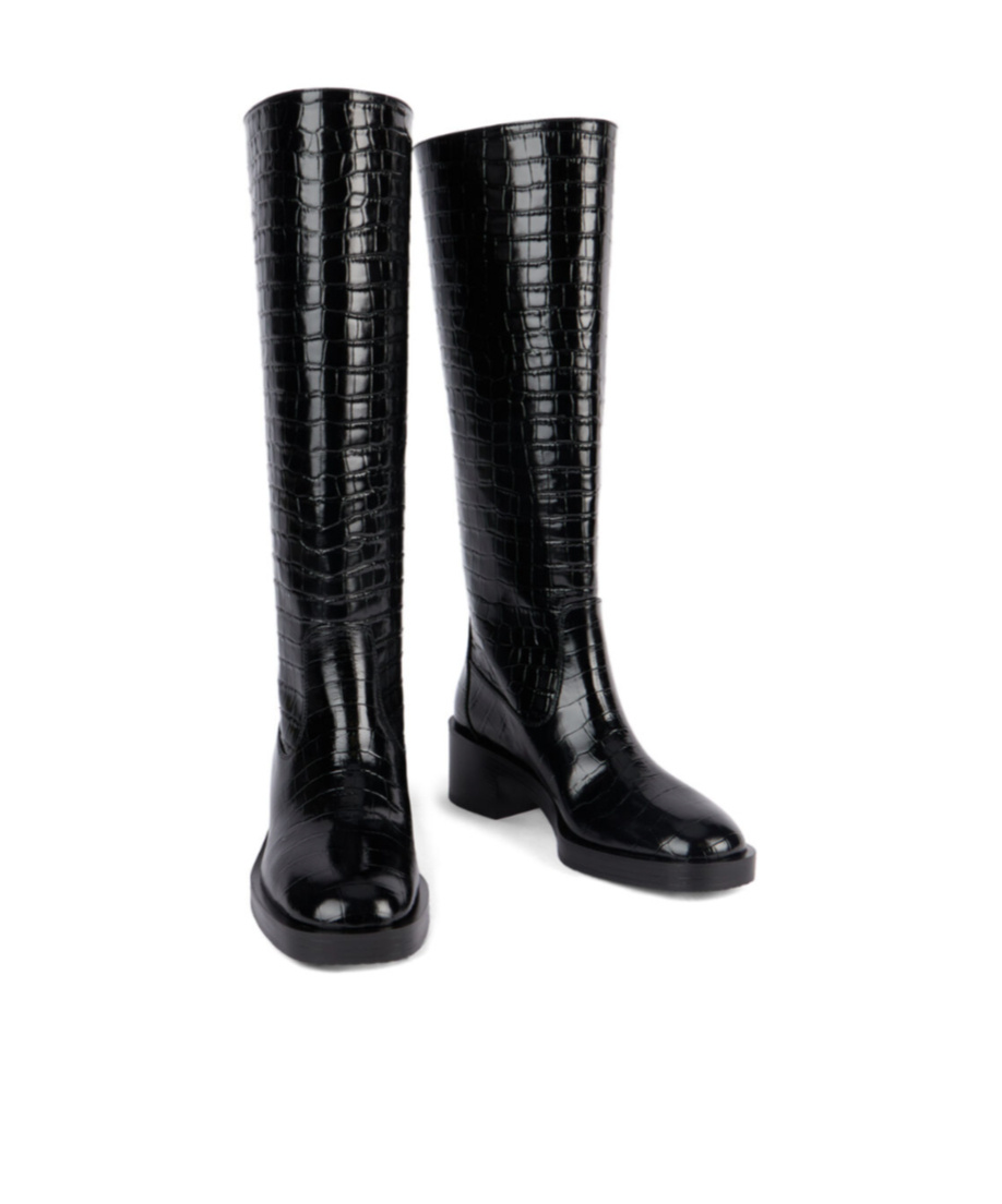 Stuart Weitzman Round-head Boots In Black