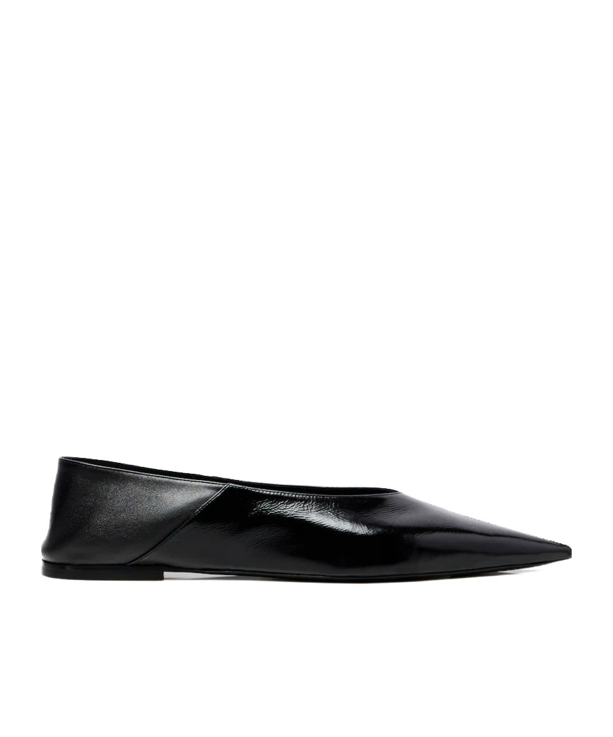 Saint Laurent Pointed Toe Flats In Black
