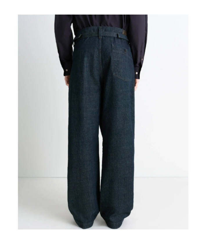Lemaire Adjustable-strap Jeans In Green