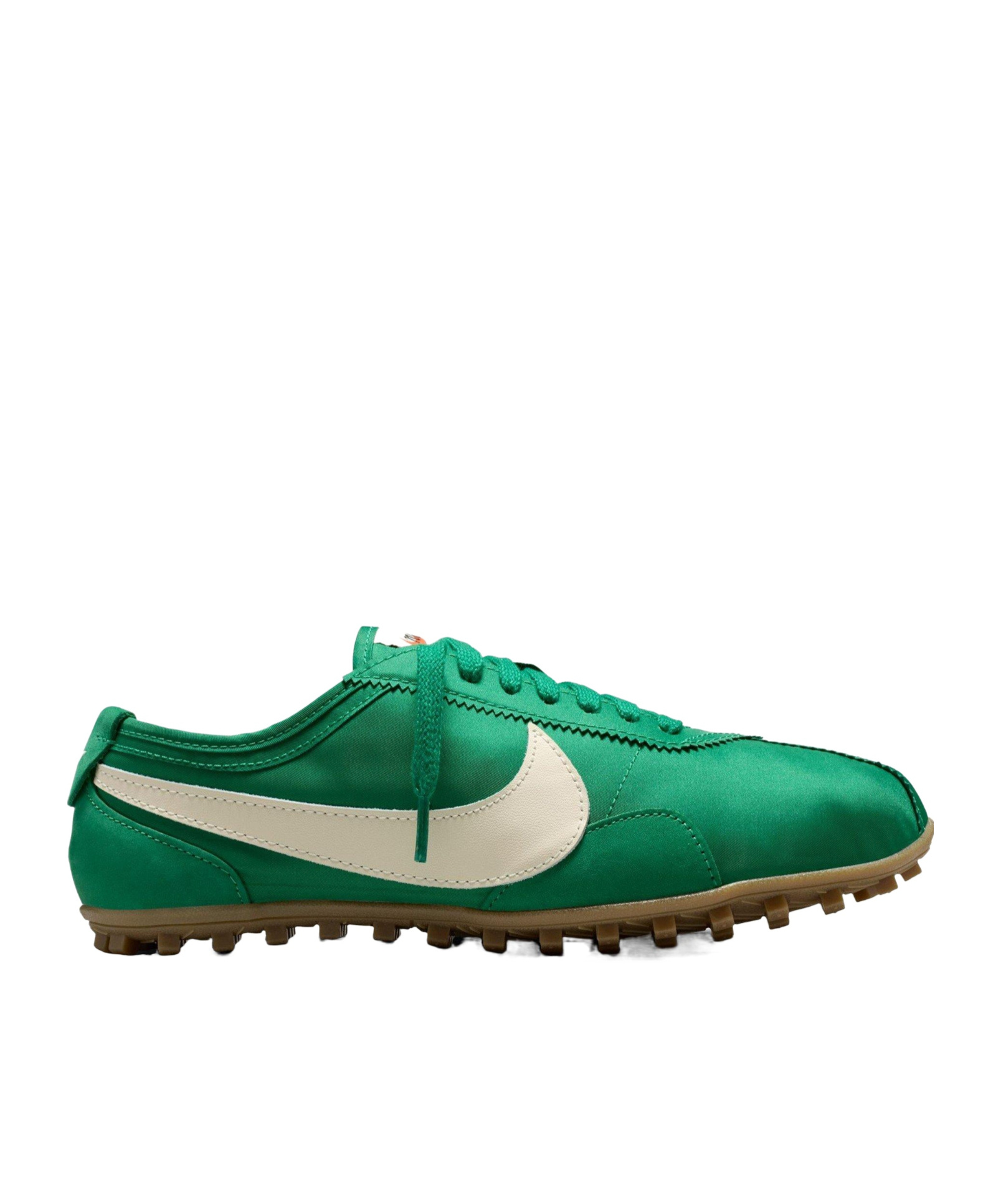 Nike Simple Sports Shoes In Green