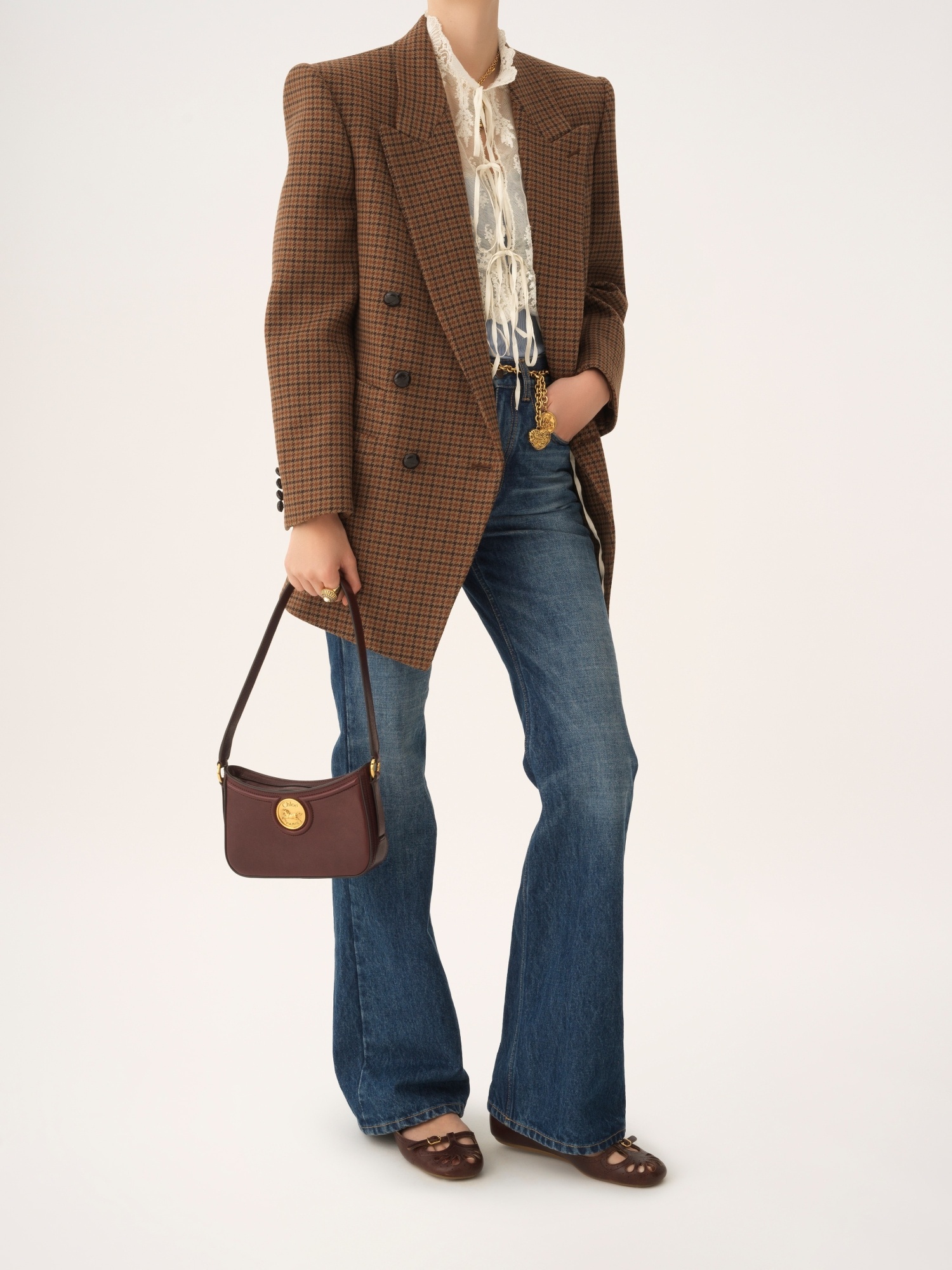 Chloé Horse Medal Grained Leather Shoulder Bag In Red