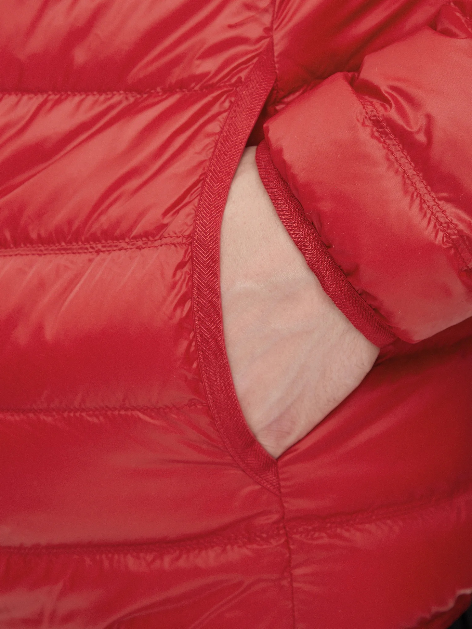 Ea7 Hooded Quilted Down Jacket In Red