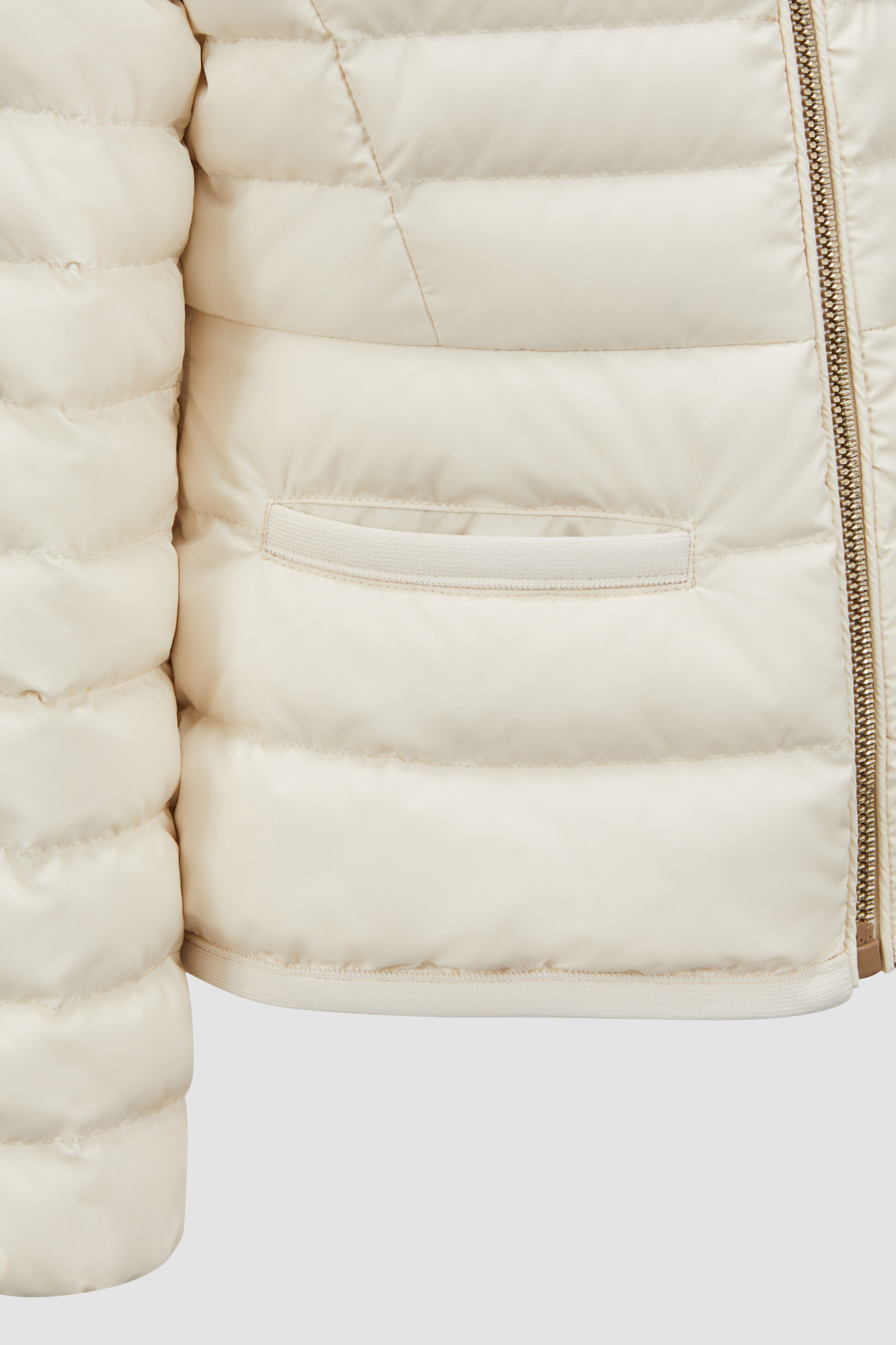 Moncler High-collar Long-sleeved Down Jacket In White