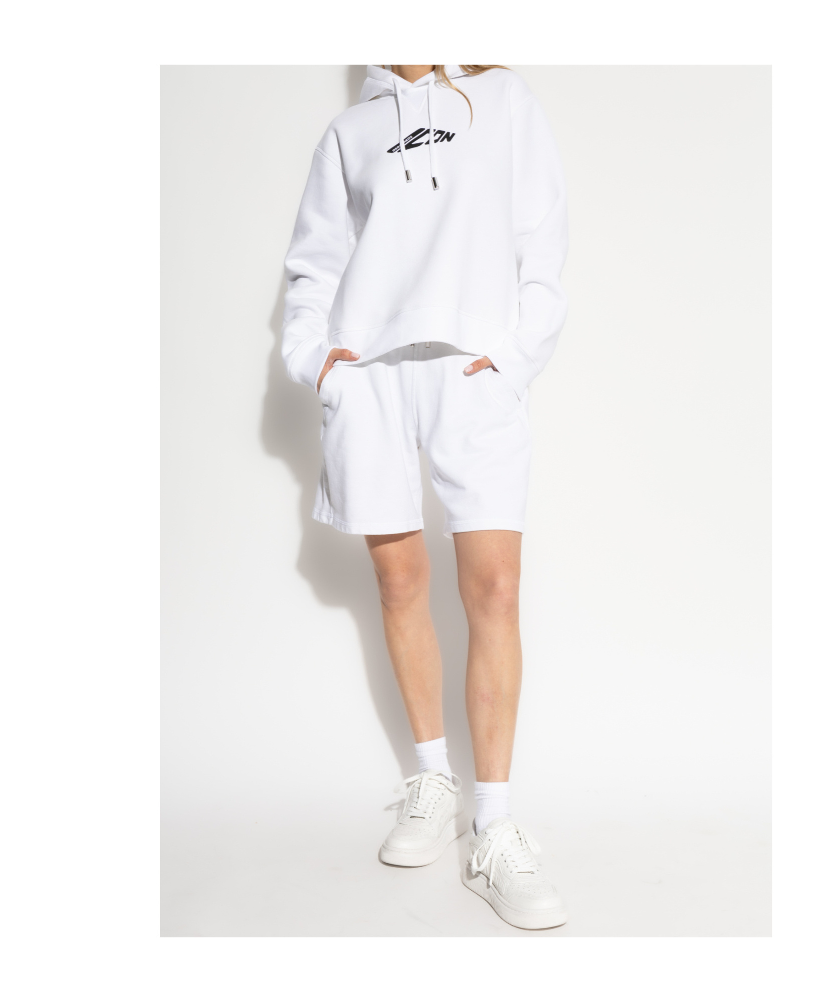 Dsquared2 Long-sleeved Sweater In White
