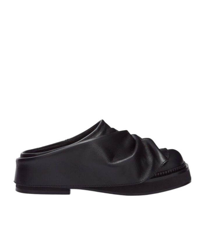 Attico Black Leather Mules In Black