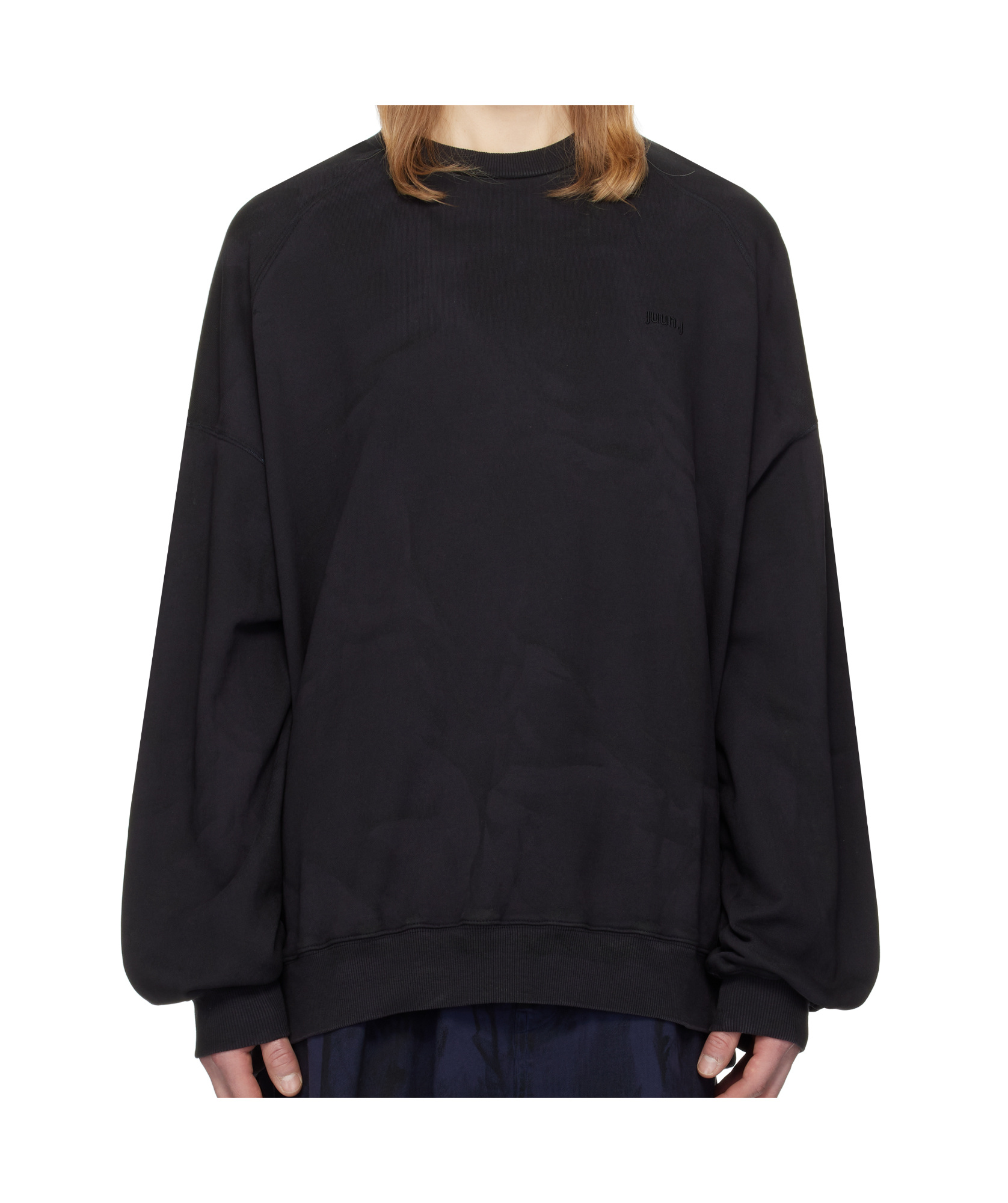 Juunj Long Sleeve Sweatshirt In Black