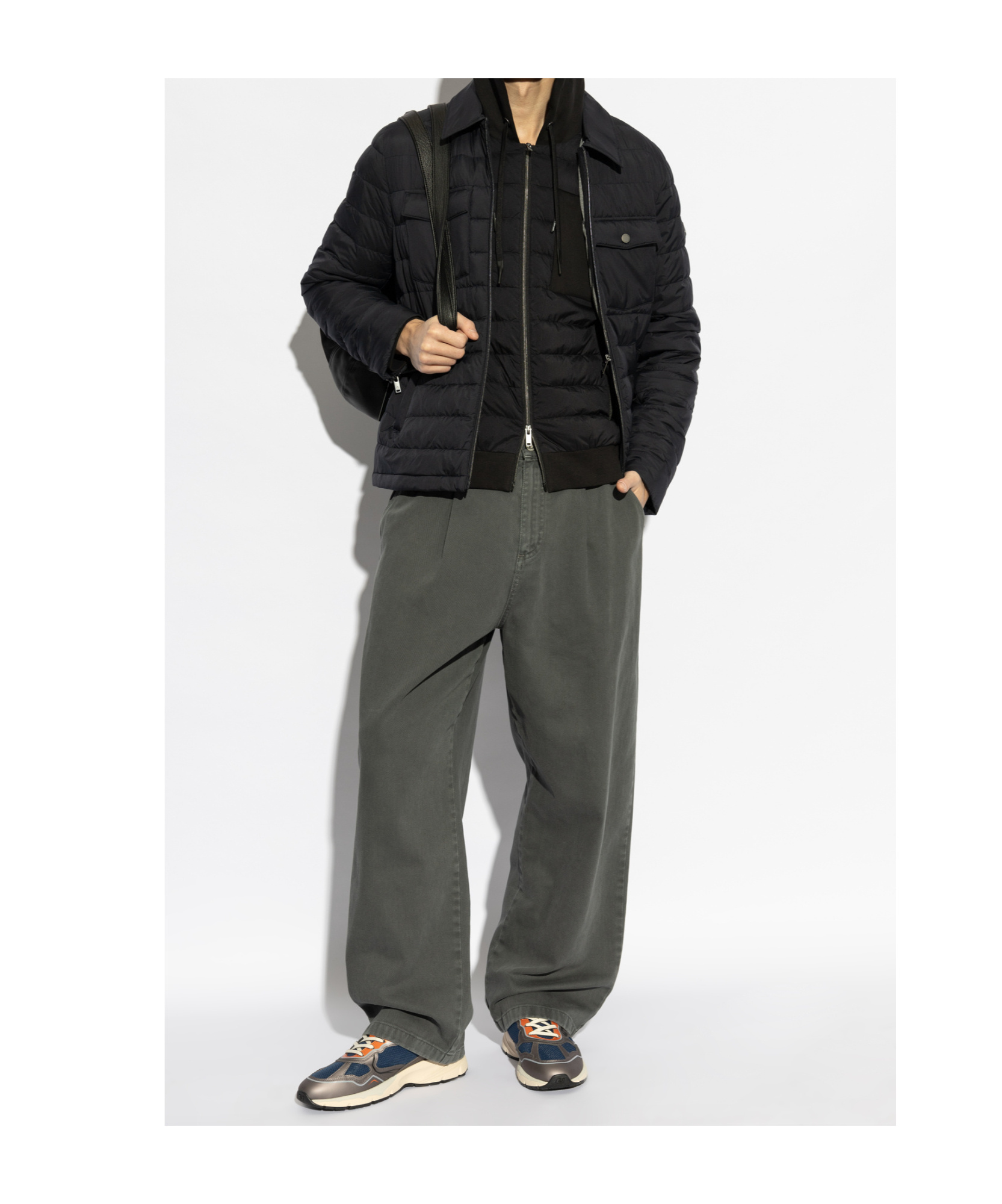 Moose Knuckles Long-sleeved Down Jacket In Black