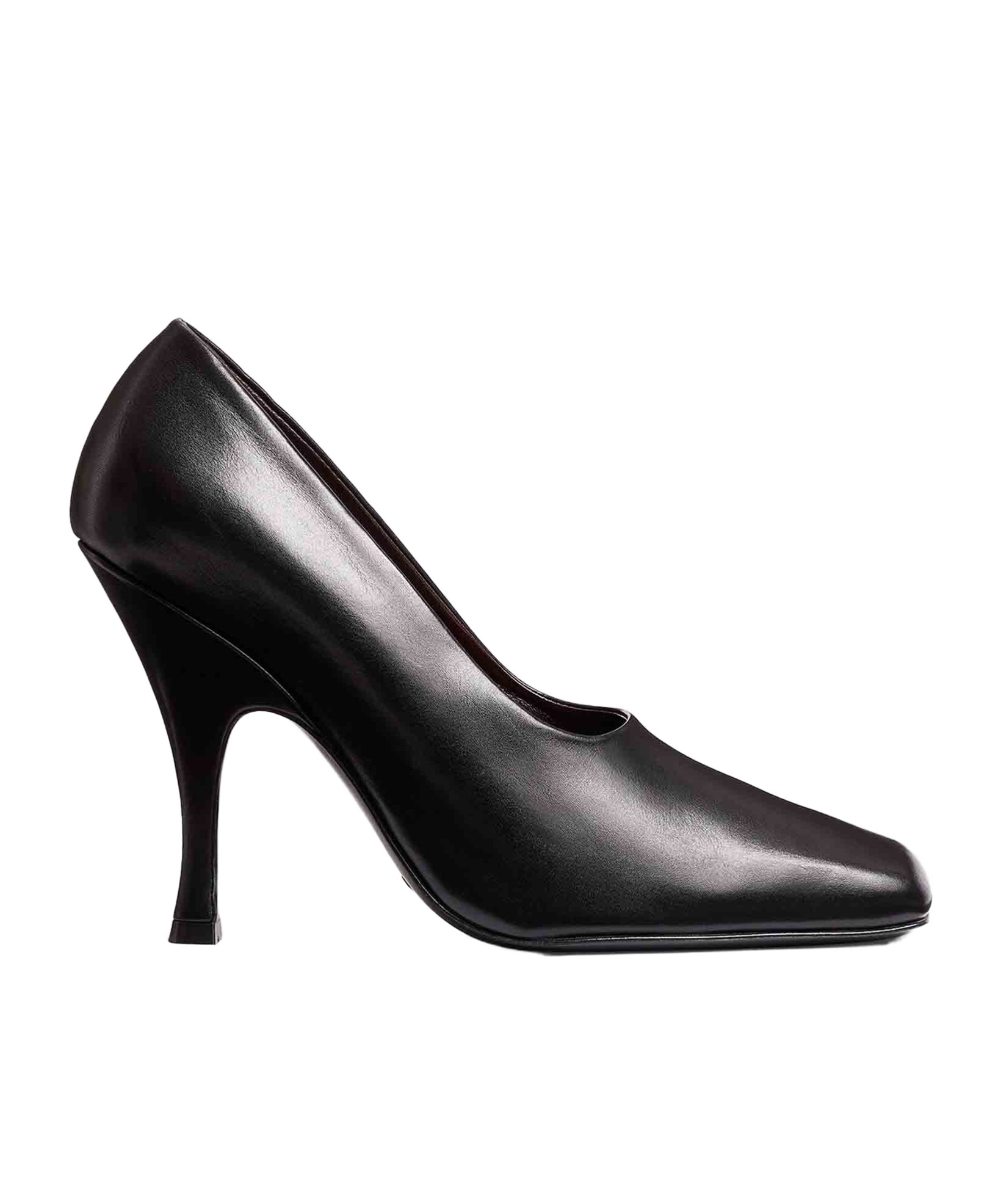 Khaite Eva Peep-toe Leather Pumps In Black