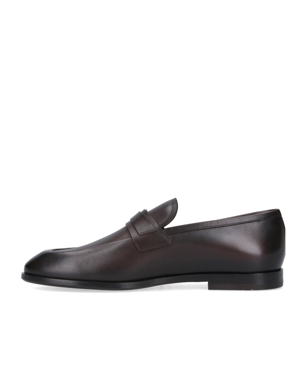 Ferragamo Gancini Loafers In Brown Leather Square Toe In Black