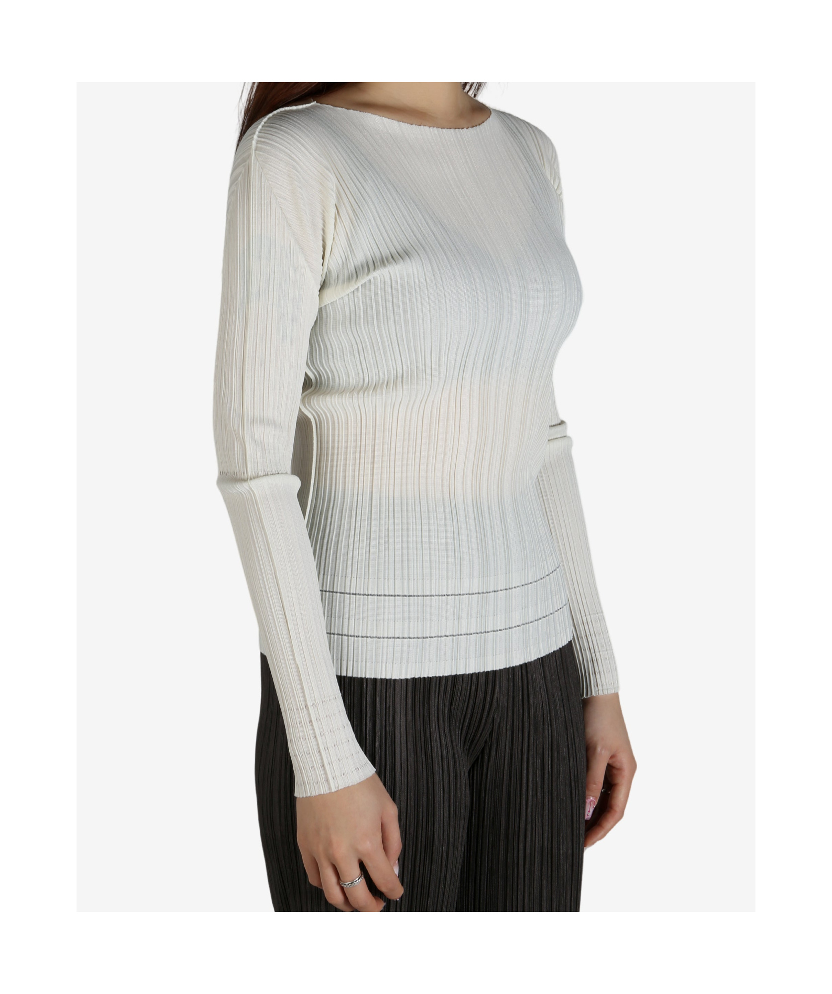 Issey Miyake Soft Pleats In Cream