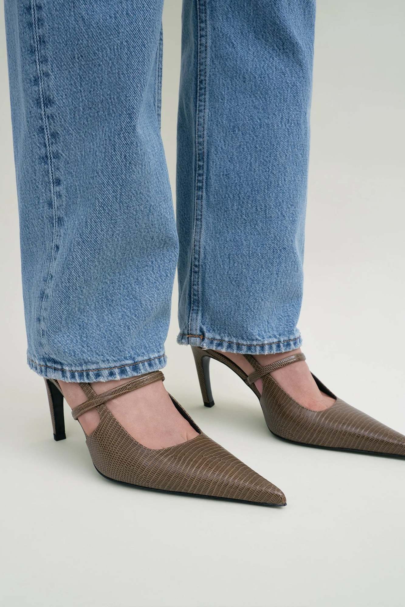 Totême 100mm Lizard-embossed Slingback Pumps