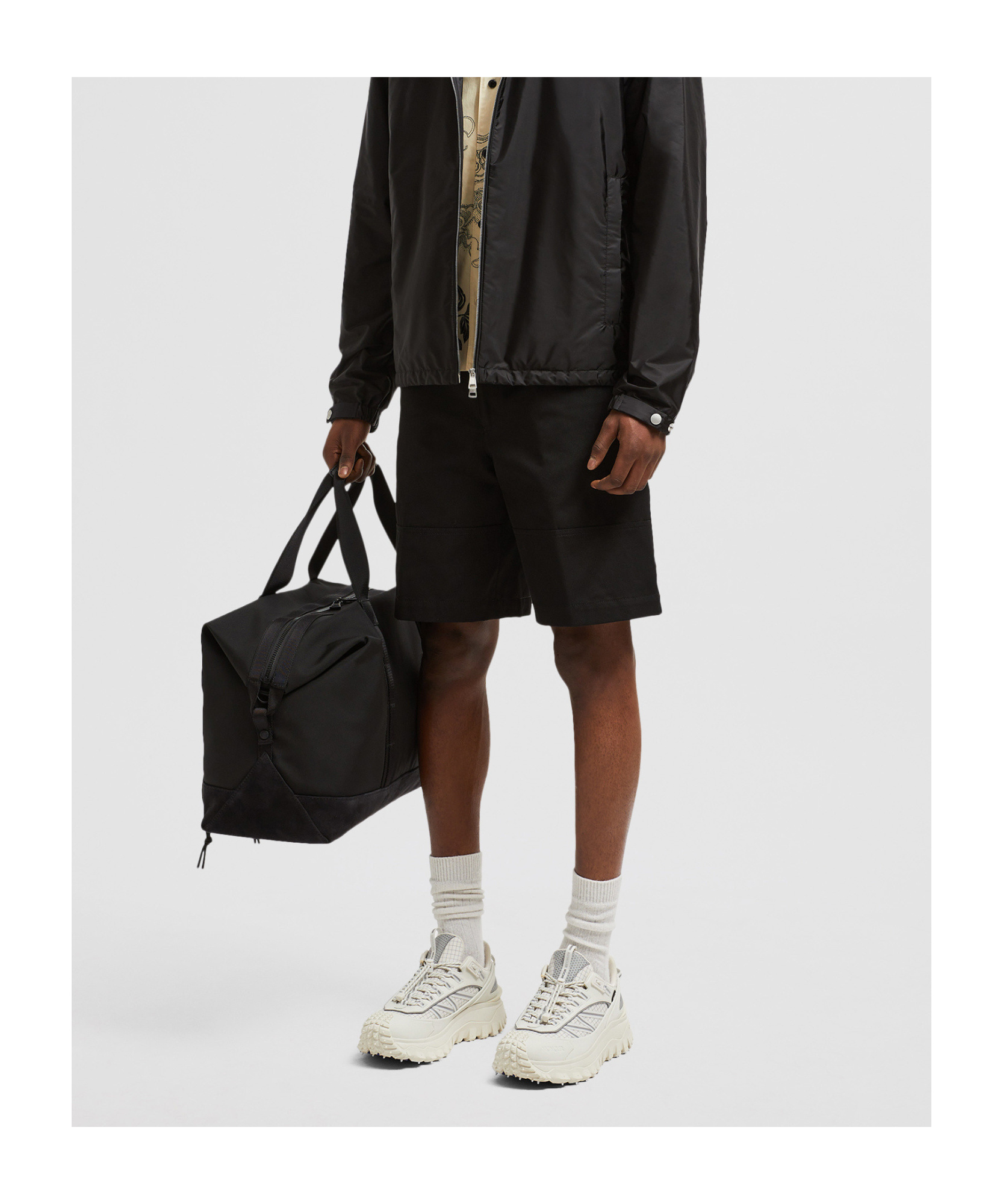 Moncler Archive Logo Shorts In Black