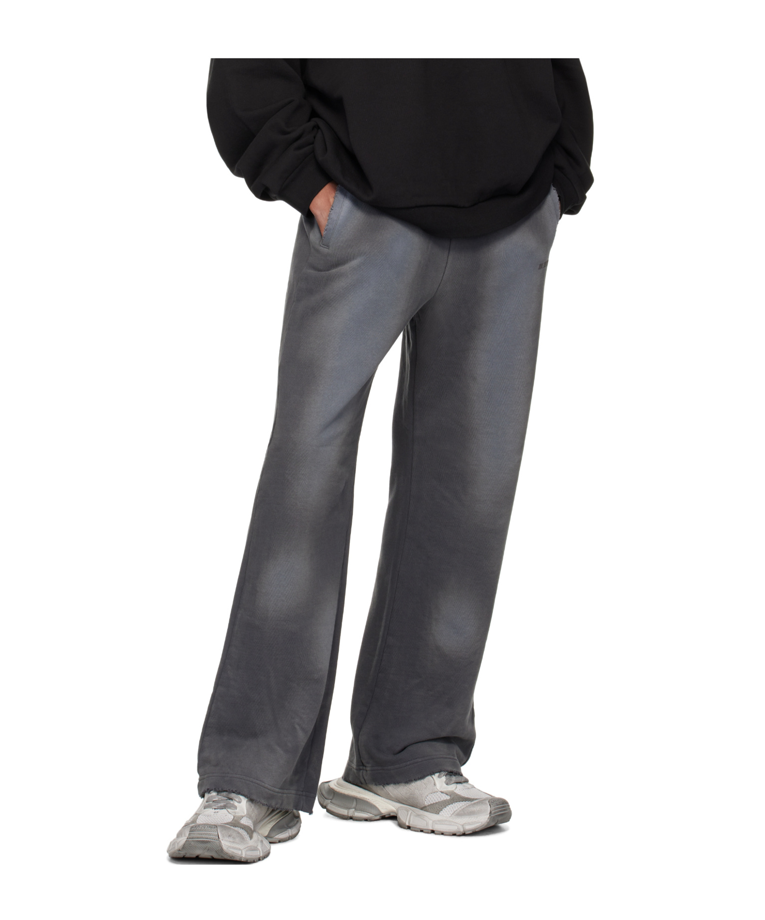 We11 Done Gray Standard Logo Washed Sweatpants In Black