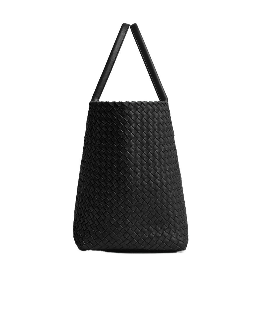 Bottega Veneta Cabat Grand Format In Black