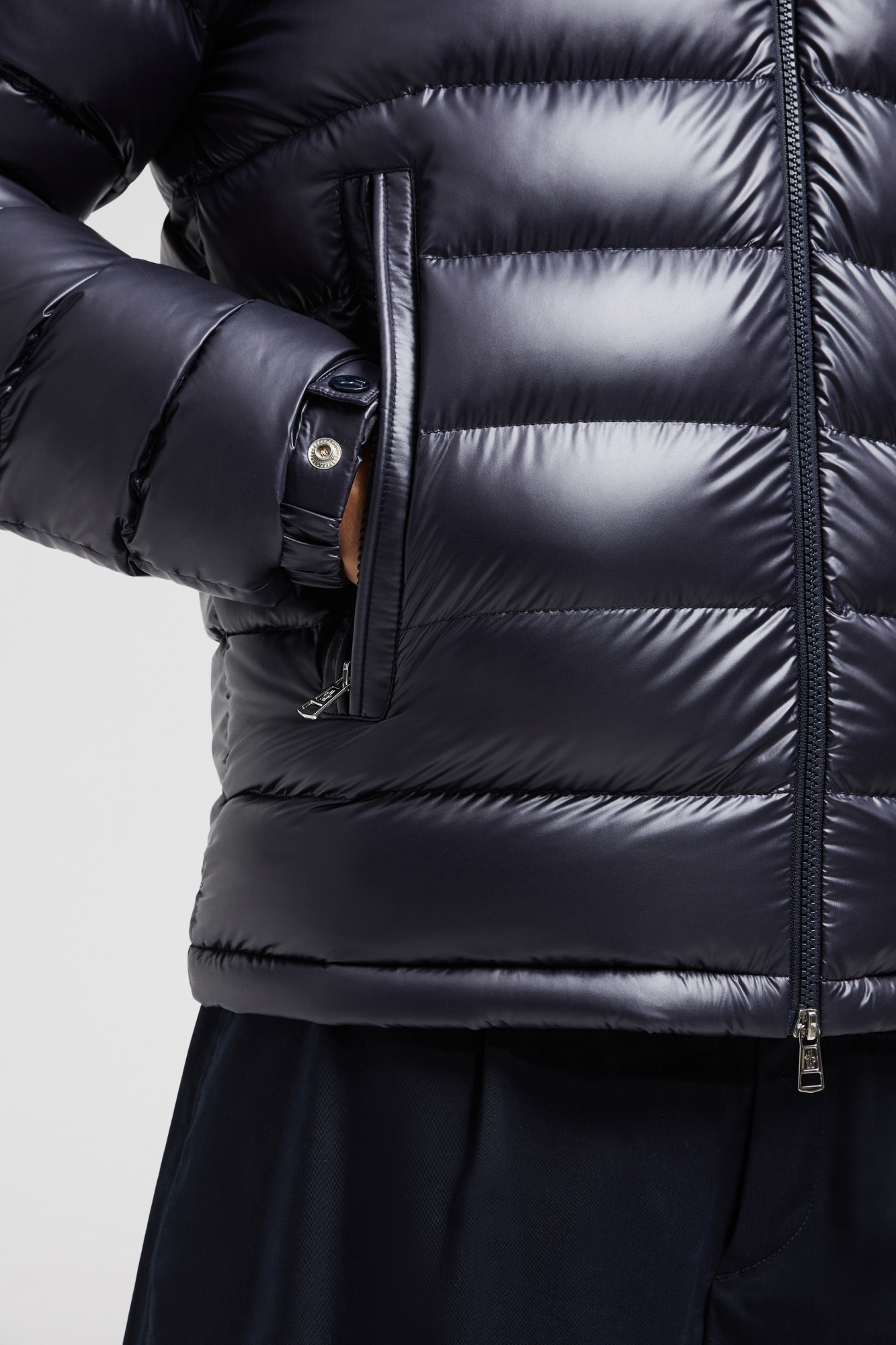 MONCLER MONCLER BESINES ZIP-UP JACKET