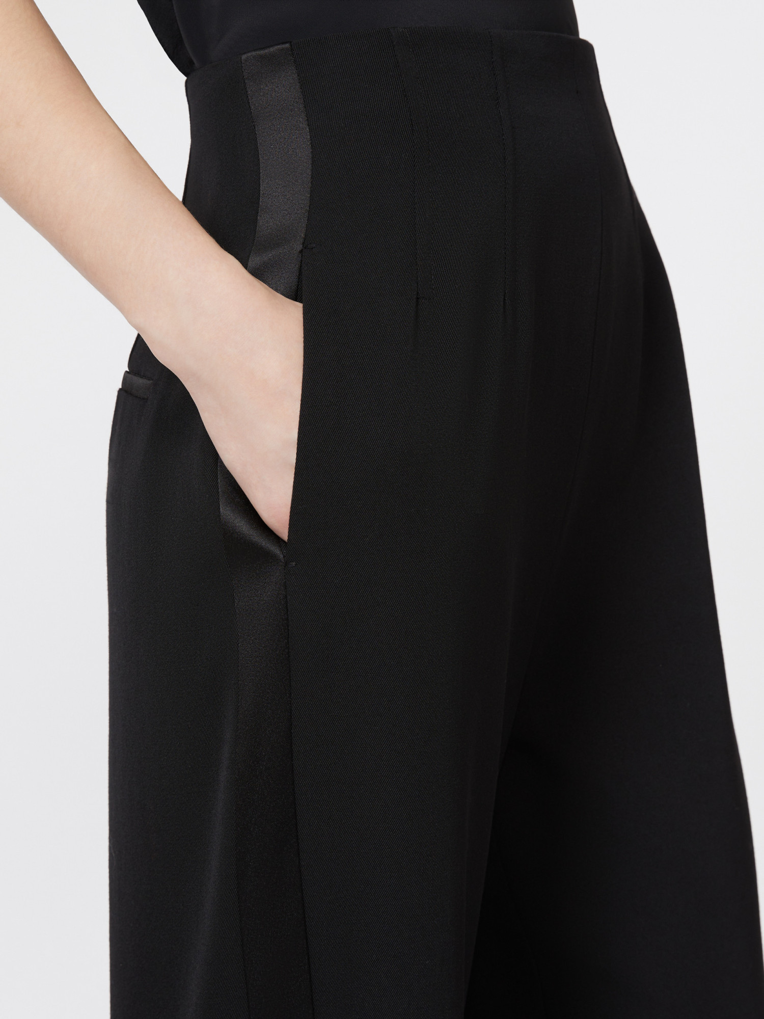 Max Mara Gabardine Wool Trousers In Black