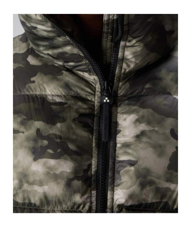 Peuterey Camouflage Puffer Jacket With High Collar In Green