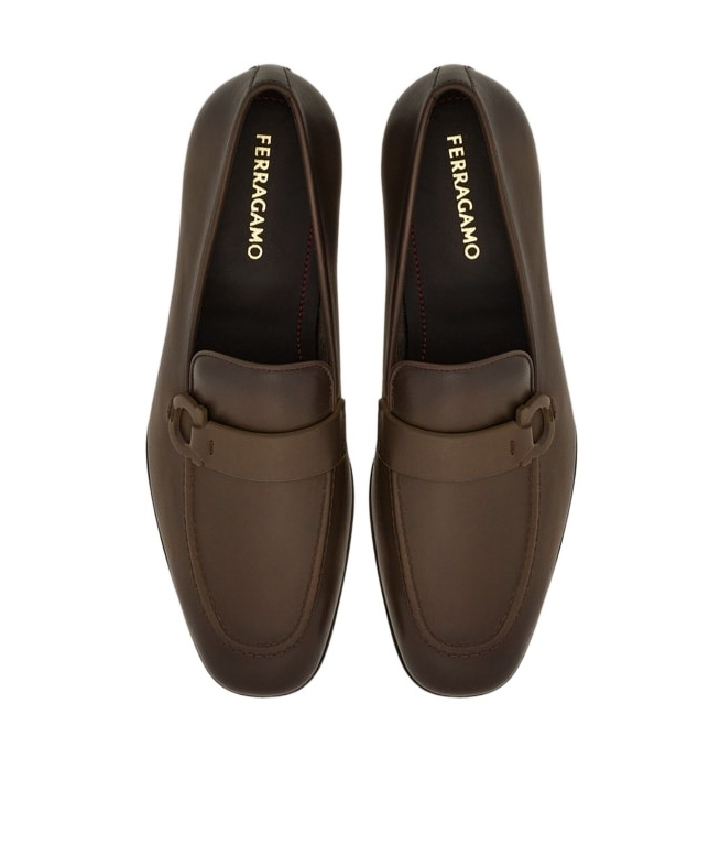 Ferragamo Bonny Gancini Leather Loafers In Black