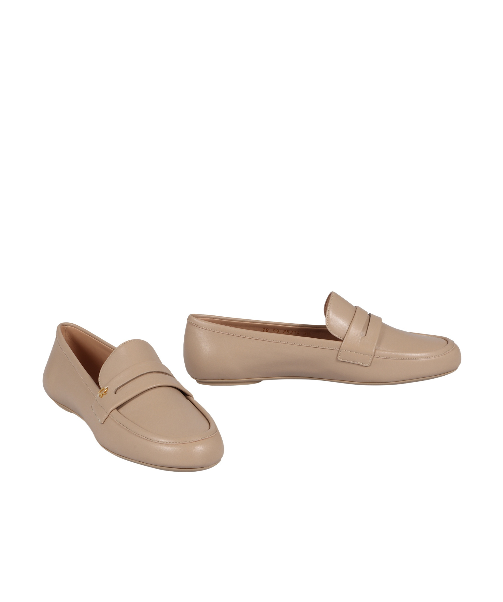 Gianvito Rossi Round Head Loafer Shoes In Nude