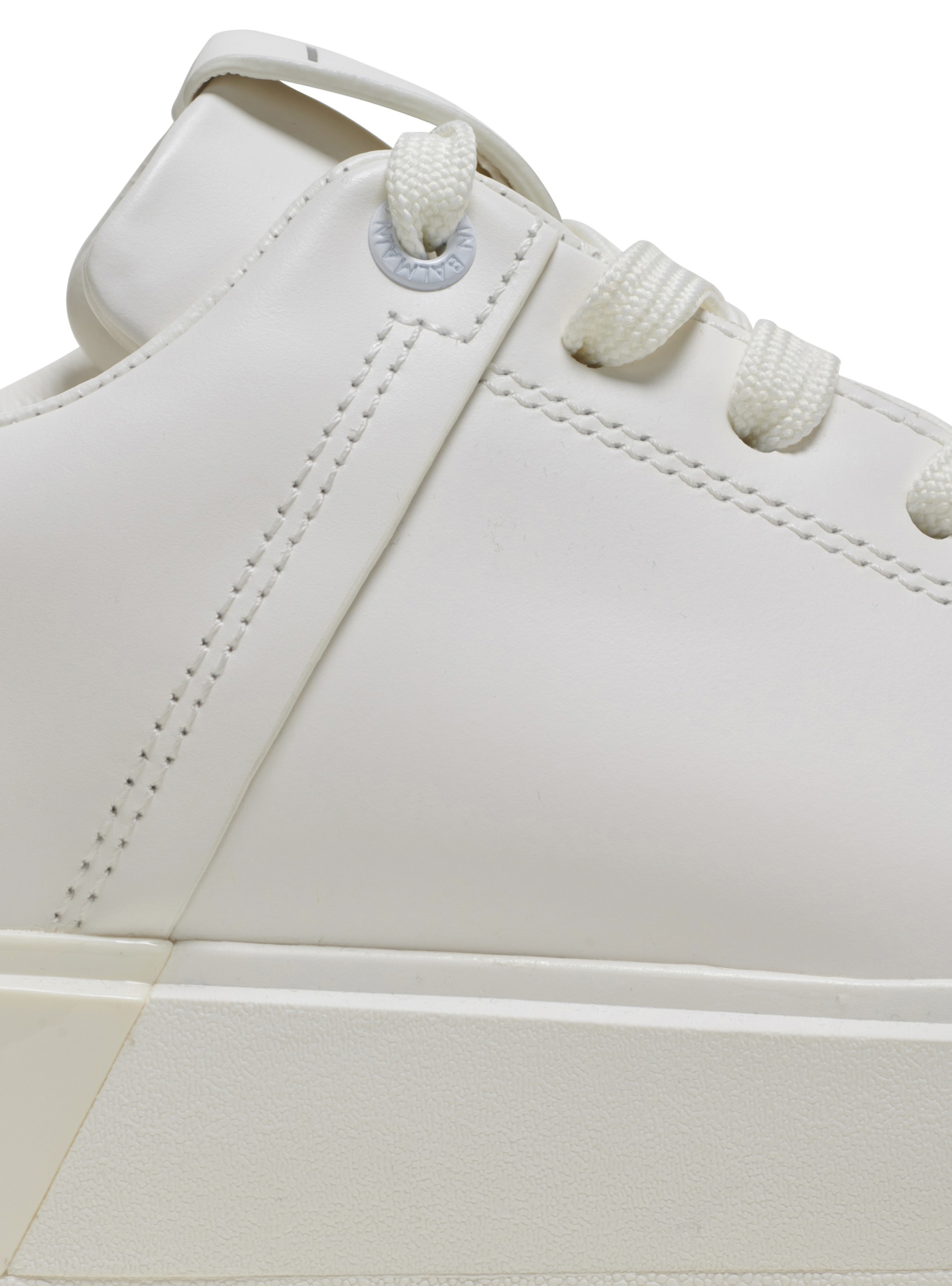 Balmain B Court Low Top Sneakers In White Leather In White