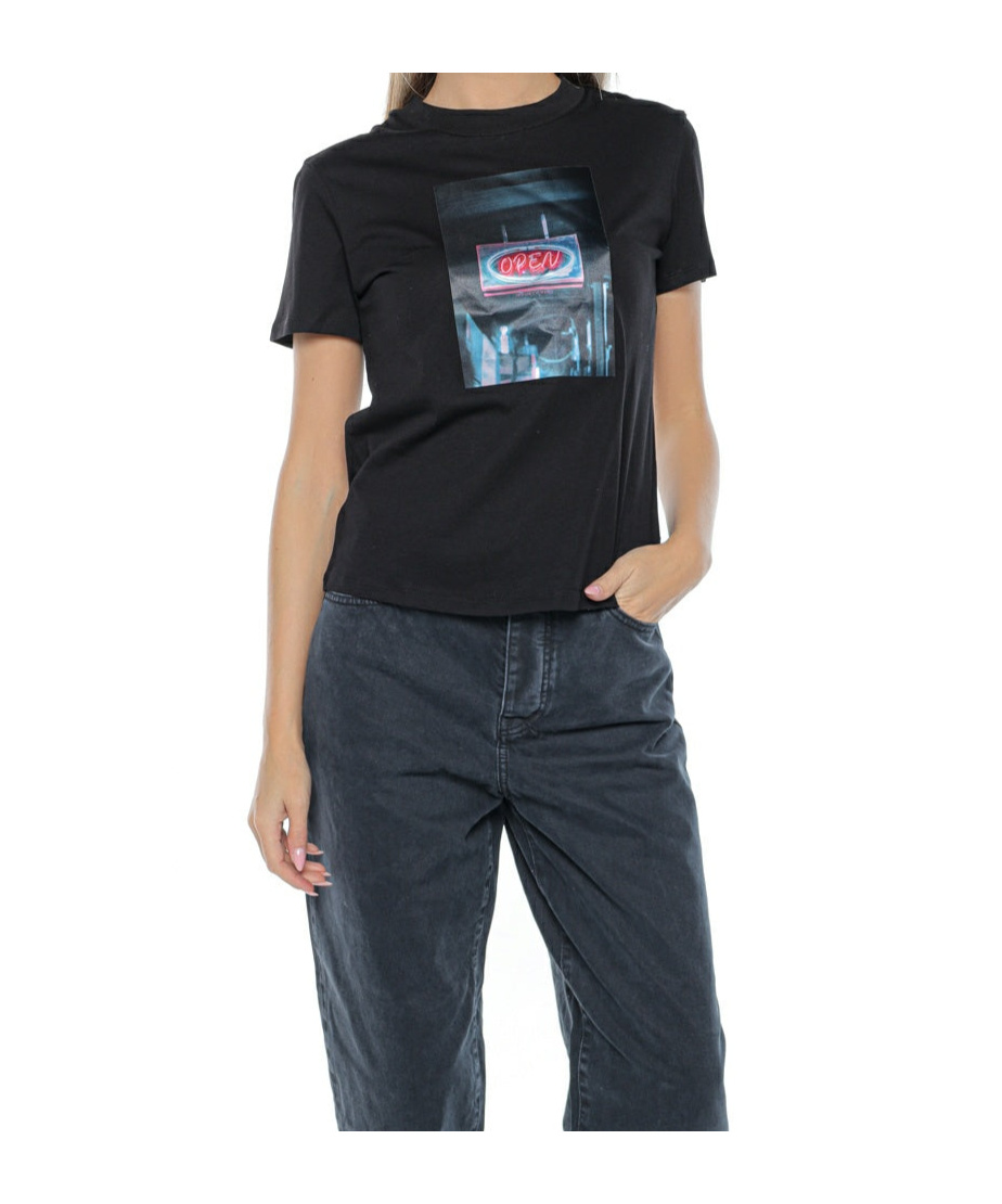 Armani Exchange Item O-neck Short-sleeved T-shirt In Black