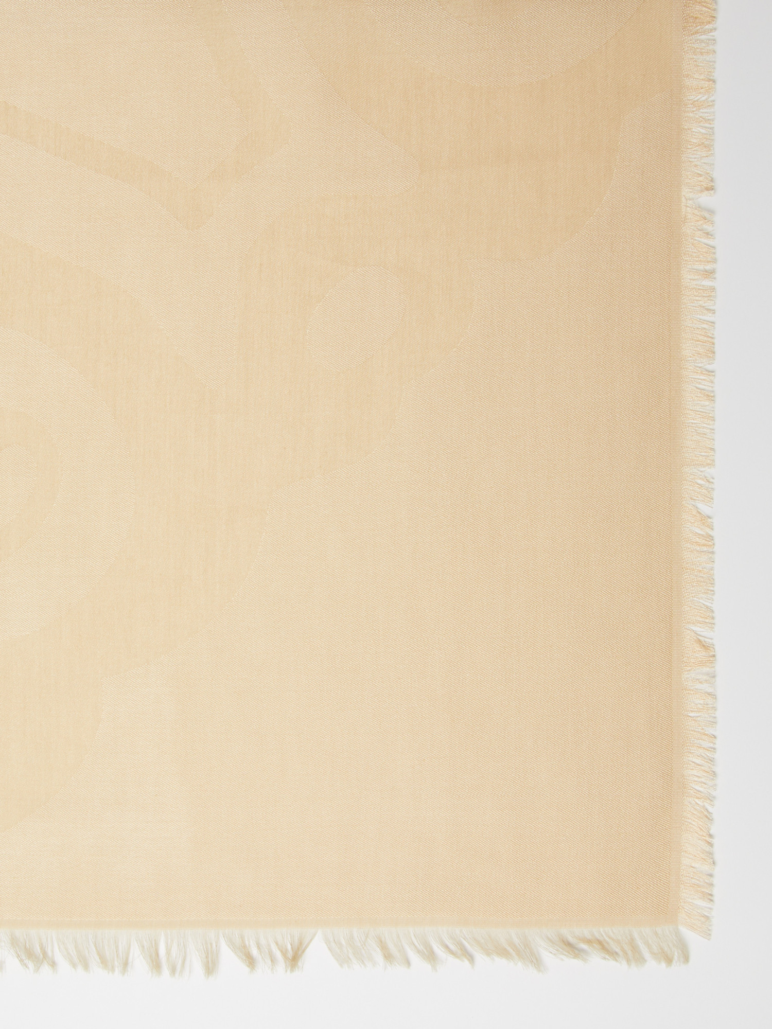 Max Mara Jacquard Silk Shawl In Nude