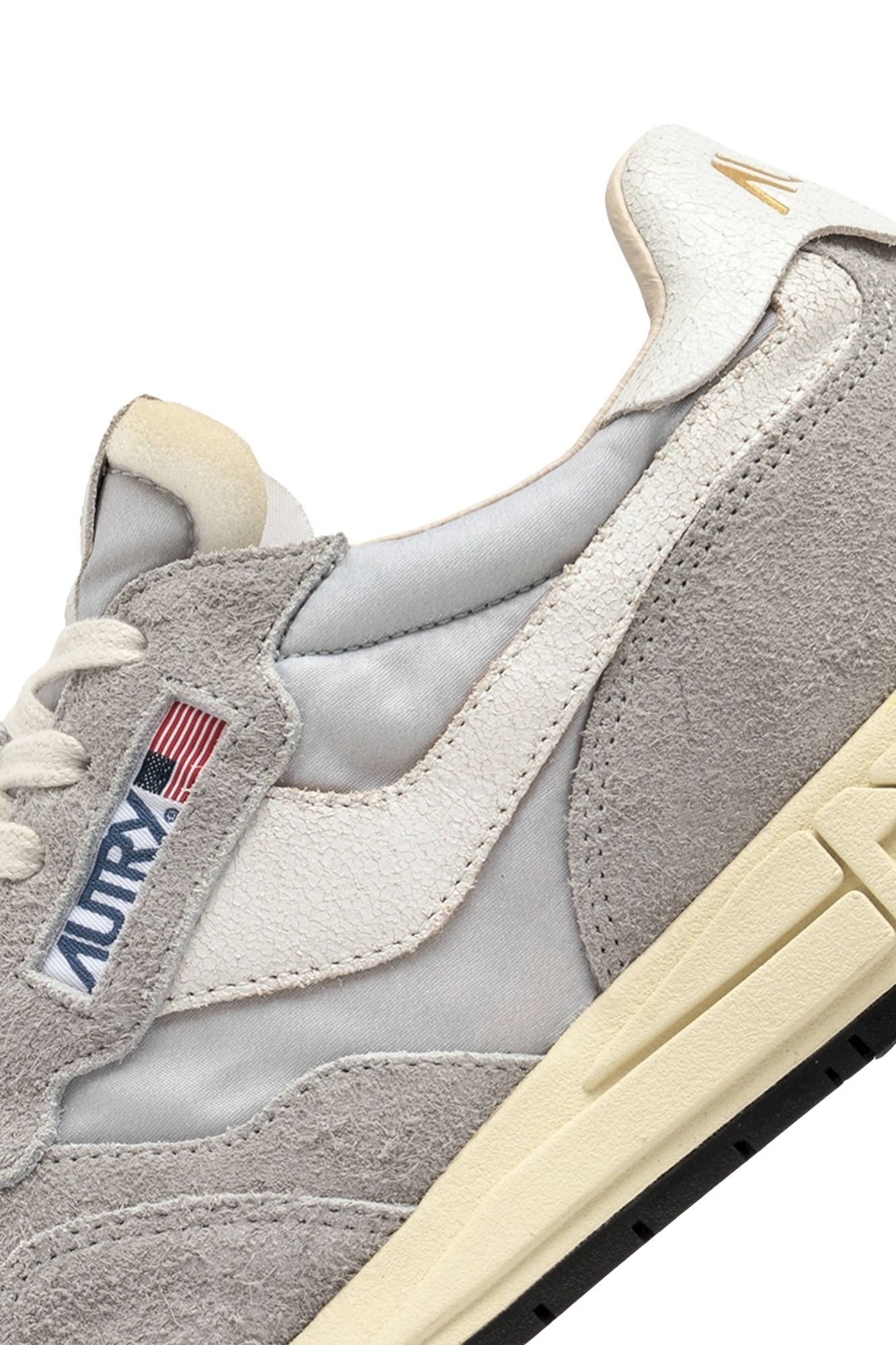 Autry Round Head Low-cut Sneakers In Gray