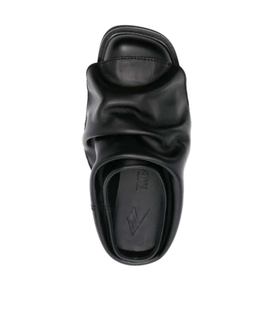 Attico Square Toe Muller Shoes In Black