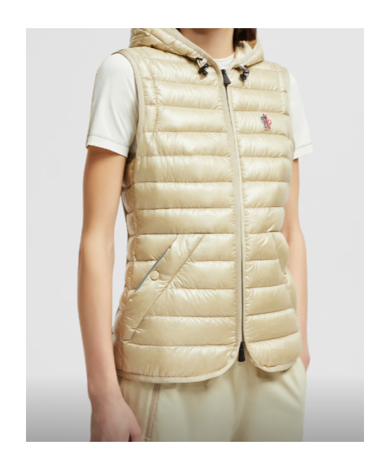 Moncler Karura 2-in-1 Hooded Short Down Jacket Beige In Nude