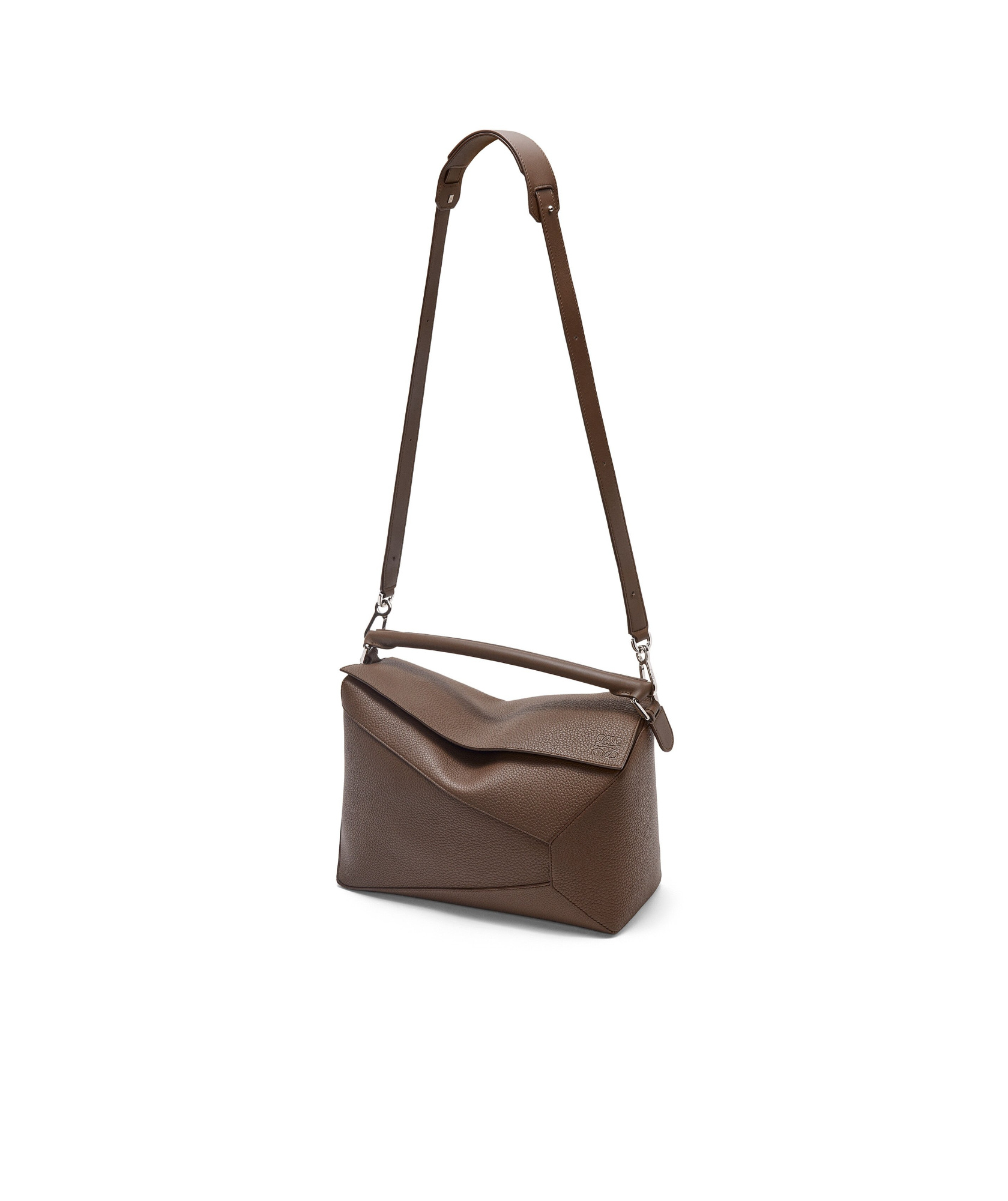 Loewe Large Puzzle Edge Grain Shoulder Bag In Brown
