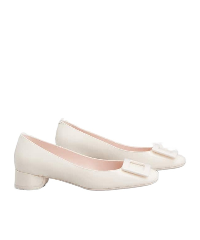 Roger Vivier Shiny Ballet Shoes In Off-white