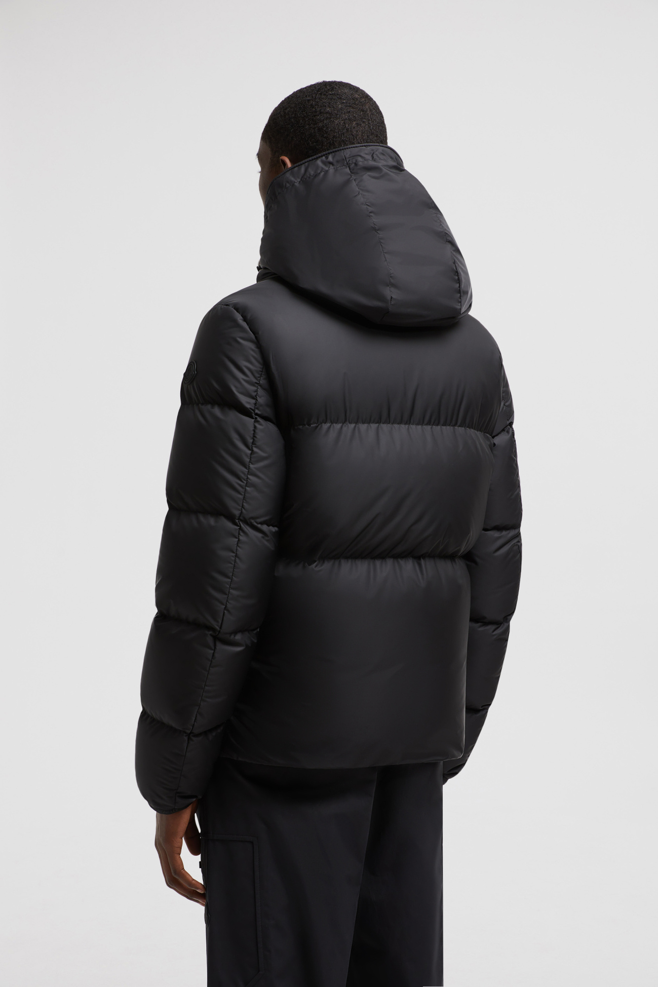 Moncler Montcla Short Down Jacket Black In Black