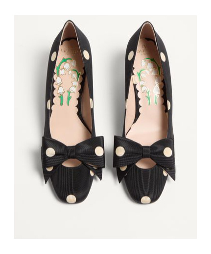 Valentino Polka Dot Satin Bow Pumps In Black/butter