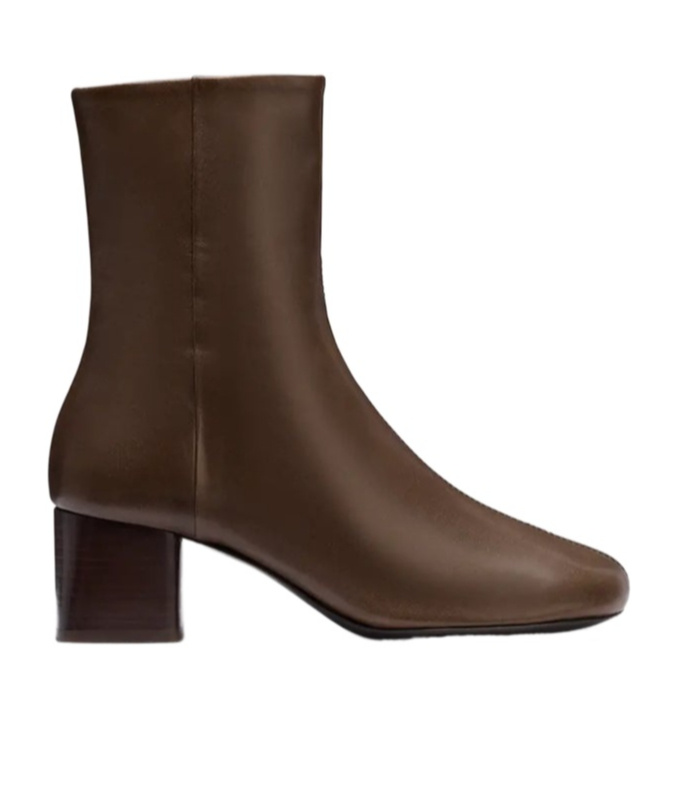 Lemaire Anatomic Ankle Boots 55 In Brown