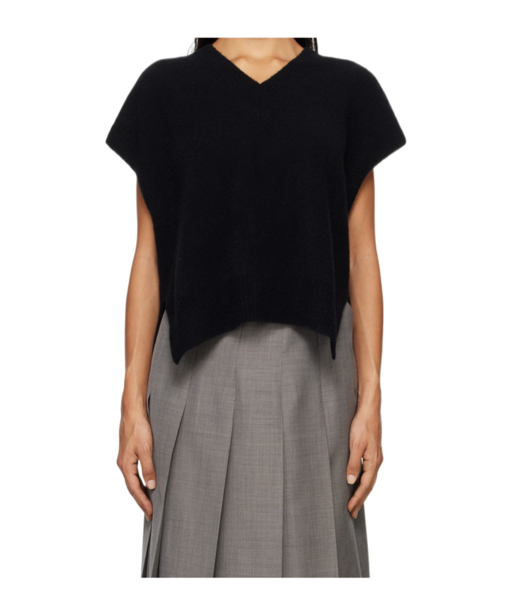 Studio Nicholson V-neck Sweater In Black