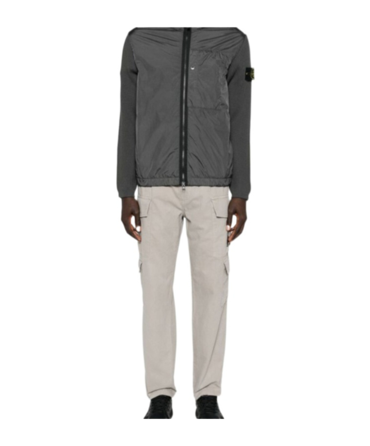C.p. Company Lens-detail Cargo Pants In Black