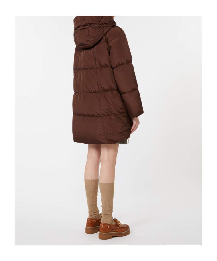 Weekend Max Mara Long-sleeved Cotton-padded Jacket In Brown