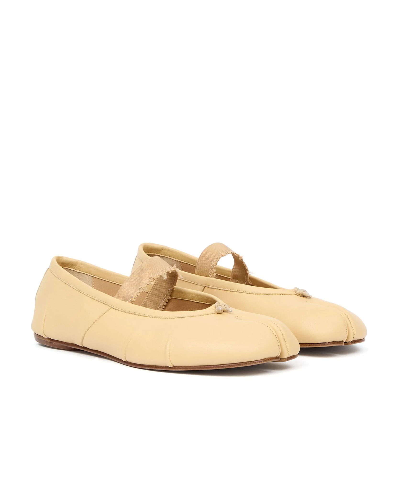 Maison Margiela Nude Leather Tabi Flats In Nude
